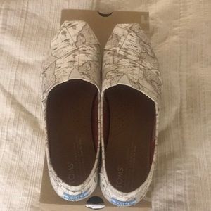 Toms Voyage Map shoes